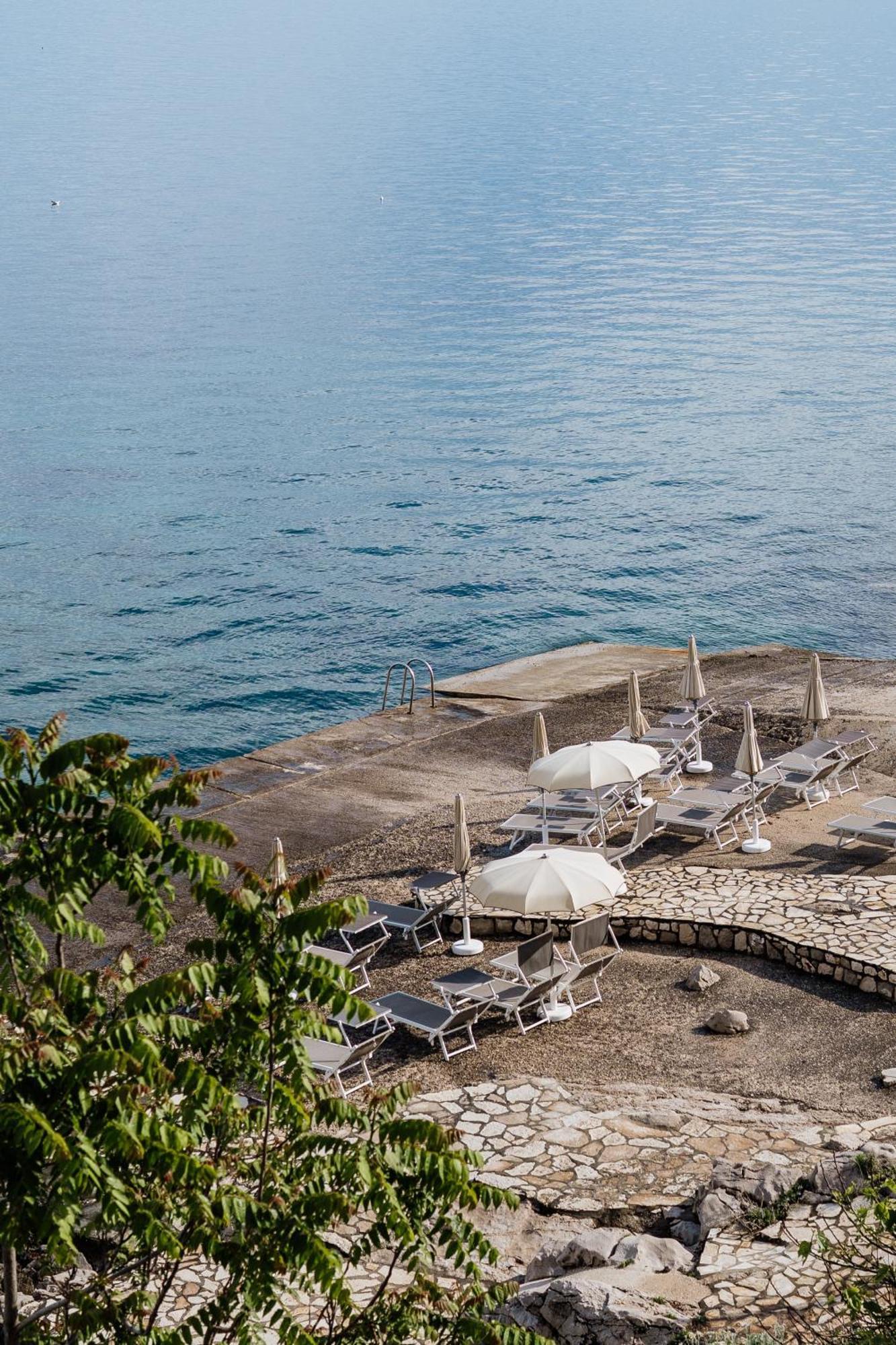 Appartamento Apartmaji Punta Lussingrande Esterno foto